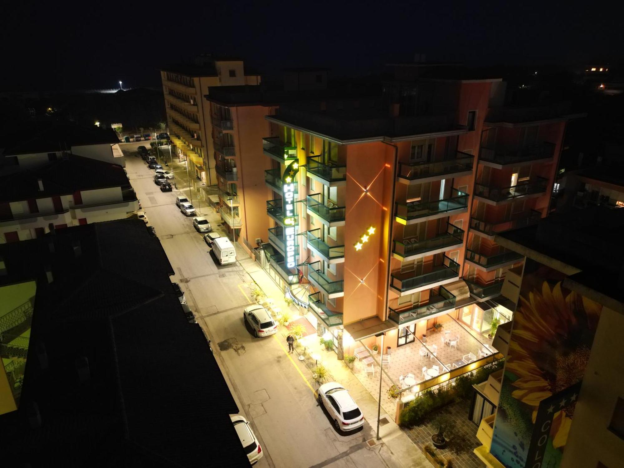 Hotel Europeo Sottomarina Bagian luar foto