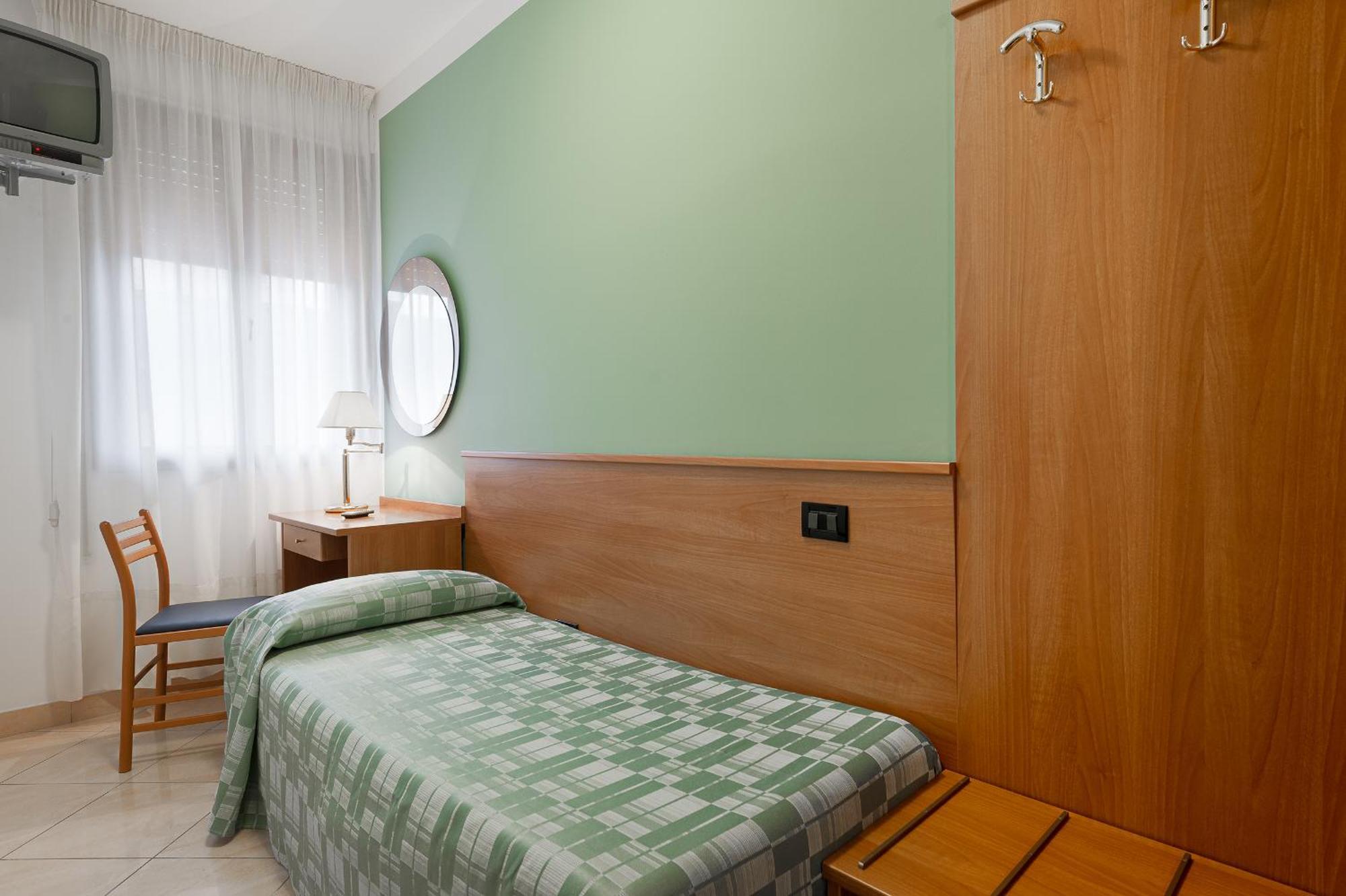 Hotel Europeo Sottomarina Bagian luar foto